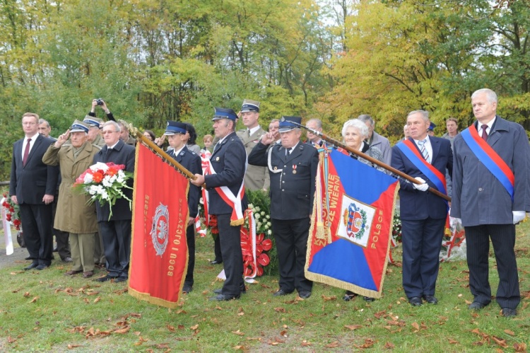69. rocznica przybycia pierwszego transportu Powstańców Warszawskich do Stalagu 344 Lamsdorf (Łambinowice)