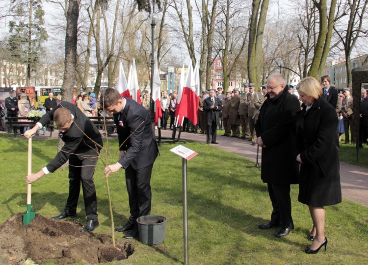 Obchody 74. rocznicy zbrodni katyńskiej w Nowym Dworze Mazowieckim