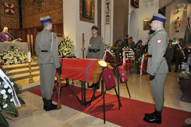 Pogrzeb śp. płk. Henryka Strzeleckiego