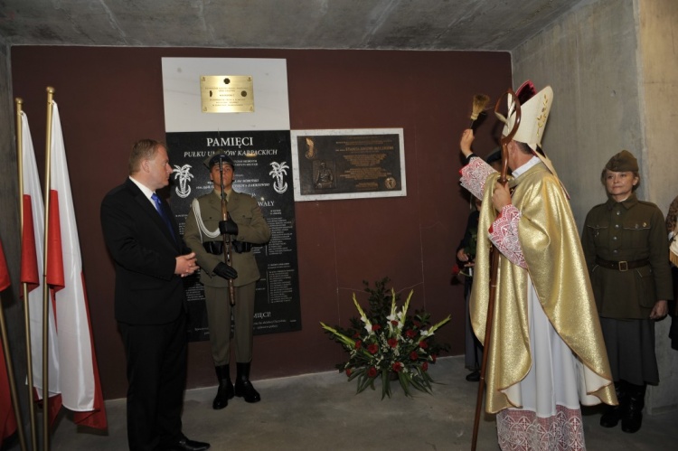 Uroczystość odsłonięcia tablicy pamiątkowej ku czci gen. Stanisława Maczka i jego żołnierzy w Świątyni Opatrzności Bożej w Wilanowie