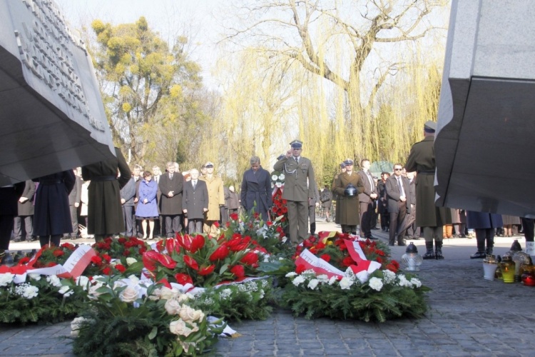 Uroczystości w 5. rocznicę katastrofy lotniczej pod Smoleńskiem