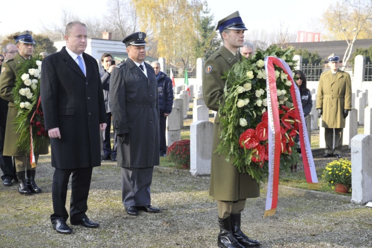 Uroczystości na Włoskim Cmentarzu Wojennym w Warszawie