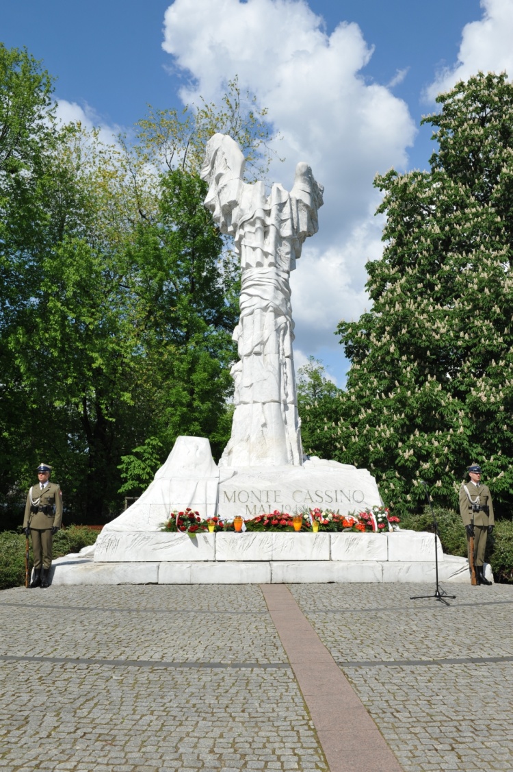 Uroczystości poświęcone Generałowi Władysławowi Andersowi i żołnierzom 2. Korpusu Polskiego