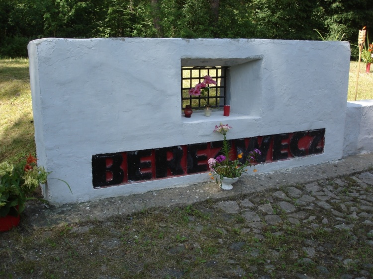 75. rocznica likwidacji obozu NKWD w Berezweczu
